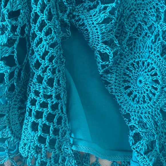 Joseph A. Blue Crochet Lace Overlay with 3/4 Sleeves - Picture 6 of 7